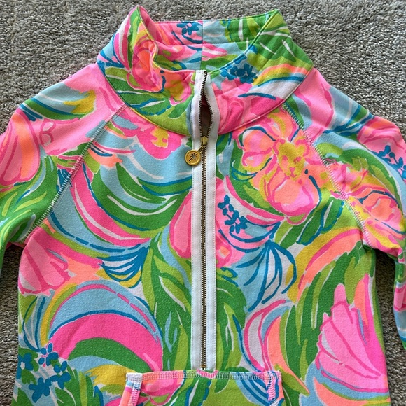 Lilly Pulitzer UPF 50+ Skipper Popover - Picture 3 of 7